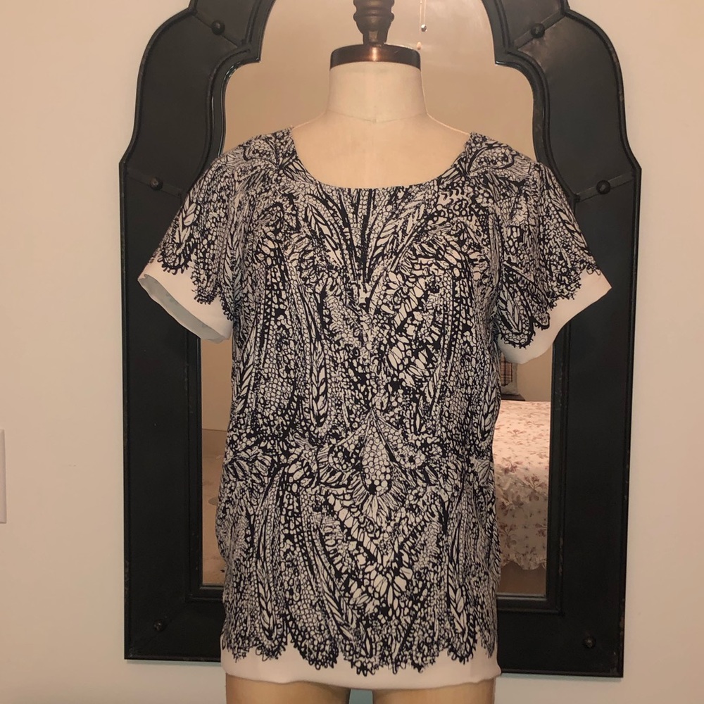 Pretty statement top